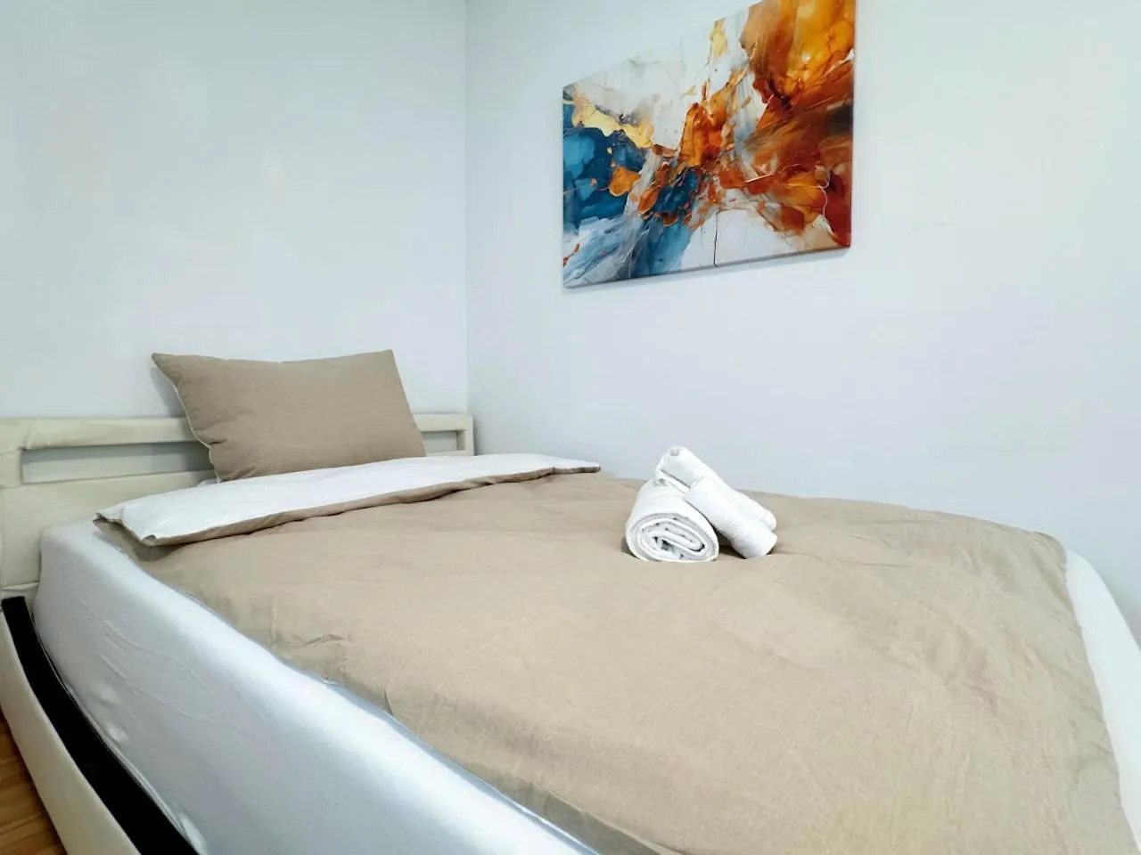 Holidayhome Apartments I Amazing 100Sqm In Berlin-Friedrichshain 0*, برلين ألمانيا