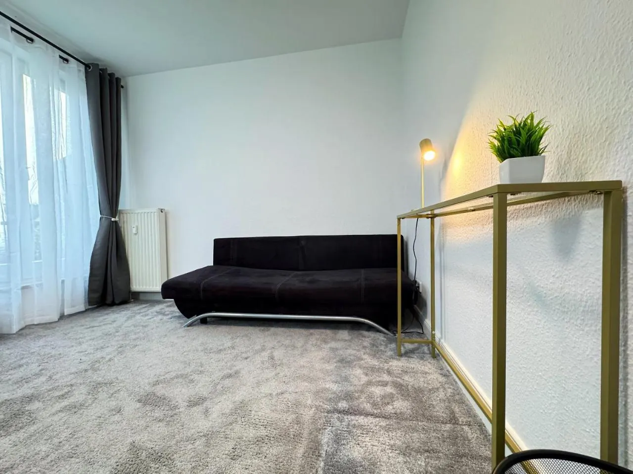 Holidayhome Apartments I Amazing 100Sqm In Berlin-Friedrichshain ألمانيا
